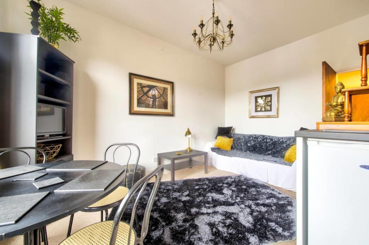 Guestready - Apartment In The Historic Grassmarket For 2 Guests Единбург Екстериор снимка