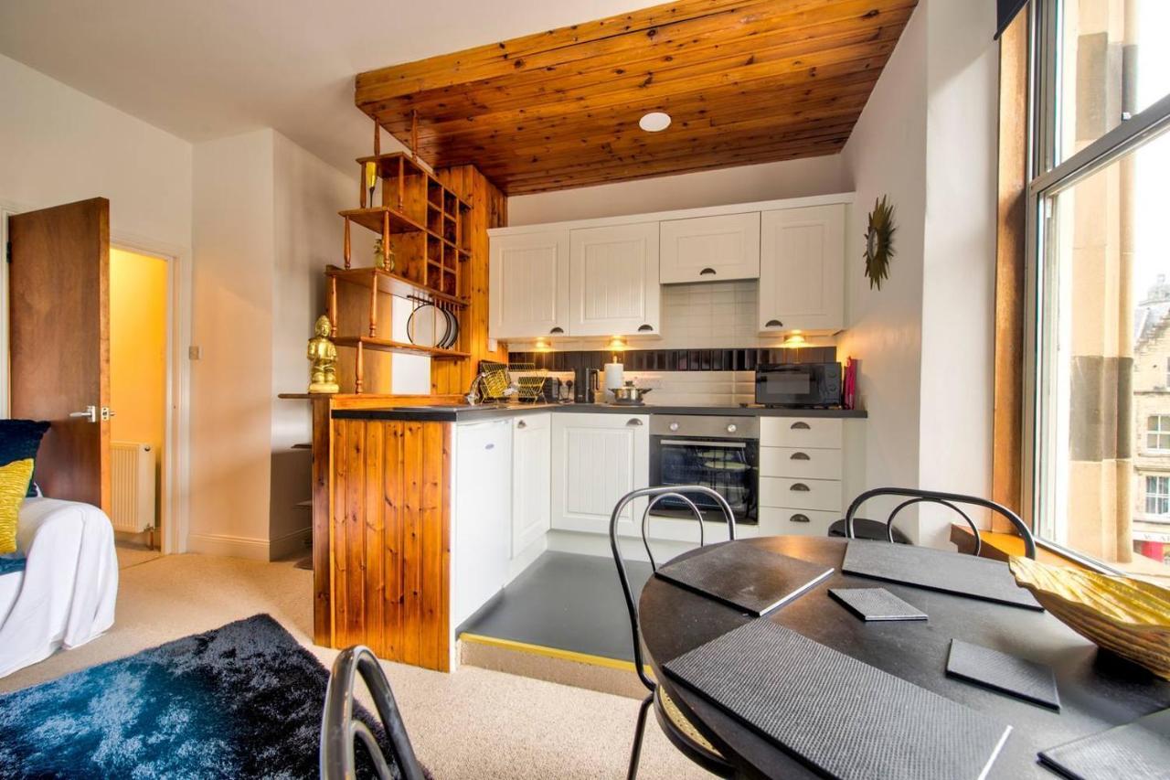 Guestready - Apartment In The Historic Grassmarket For 2 Guests Единбург Екстериор снимка